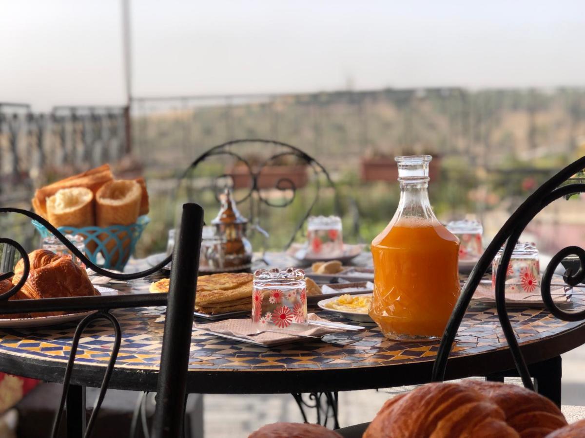Hôtel Fontaine Campini Fez Esterno foto