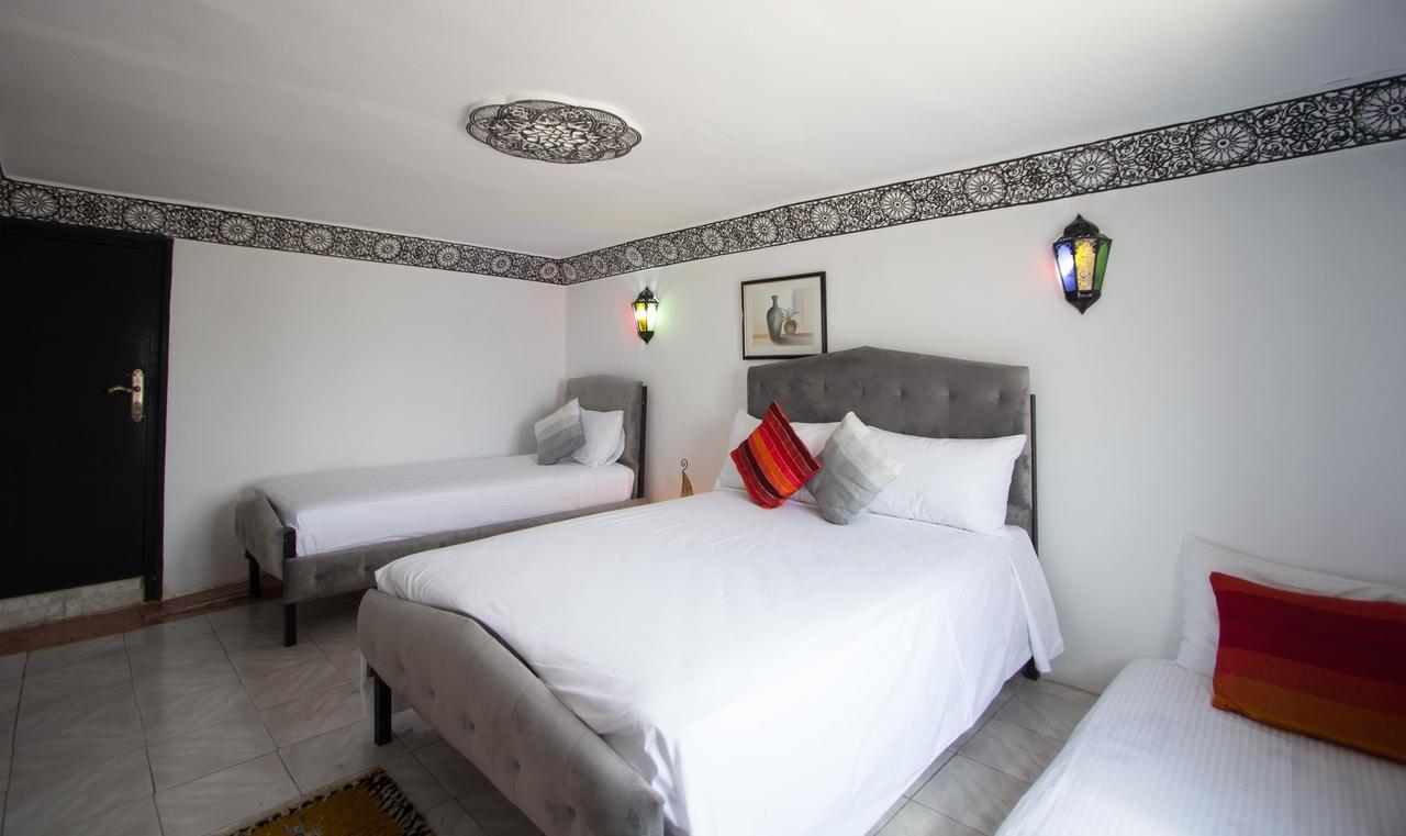 Hôtel Fontaine Campini Fez Esterno foto